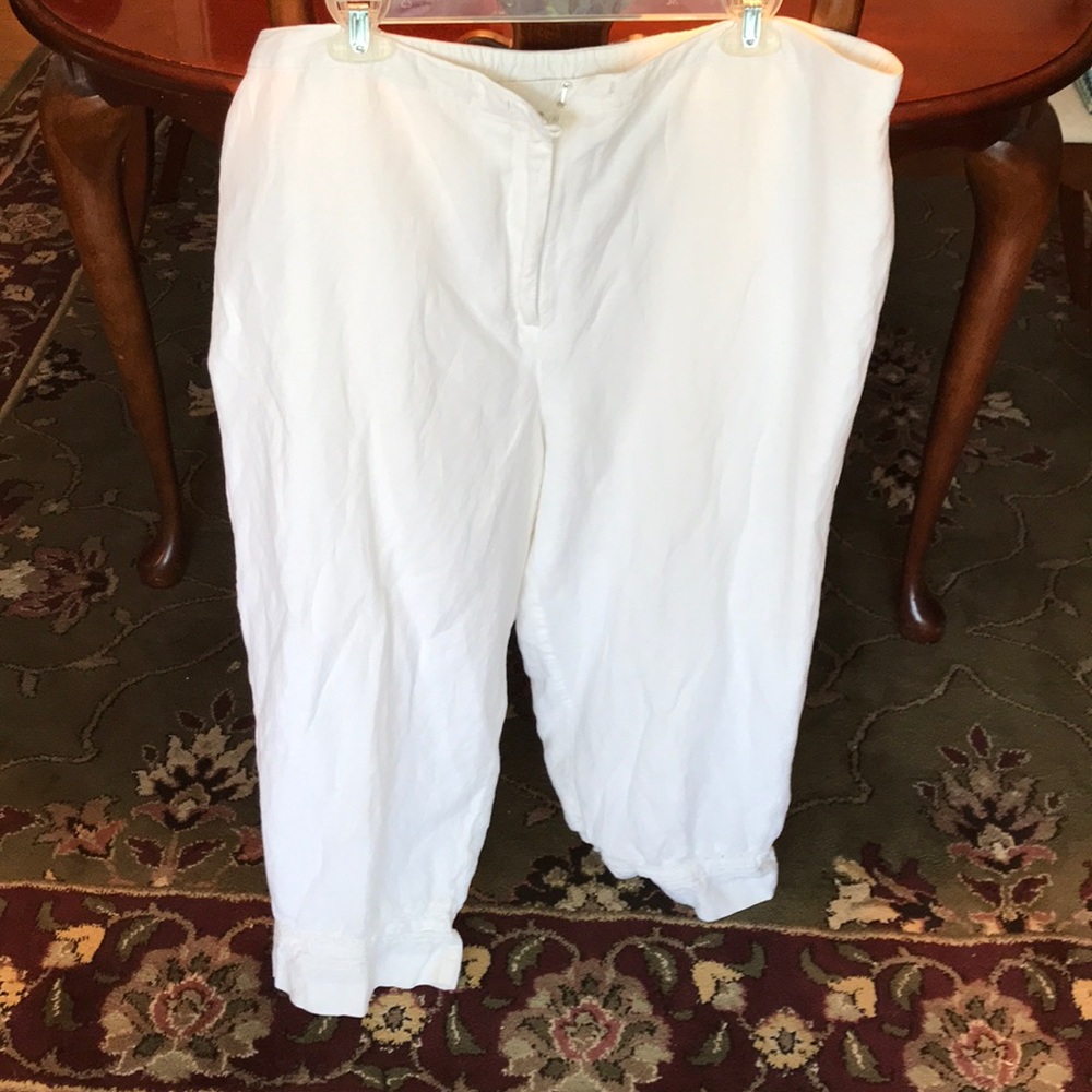 Plus size capris